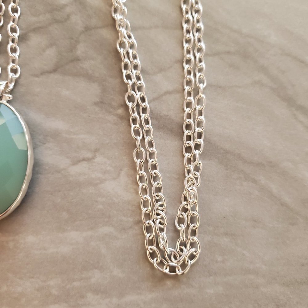 💕 Stella and Dot Reversible Sanibel Pendant Necklace 💕 - Picture 4 of 8